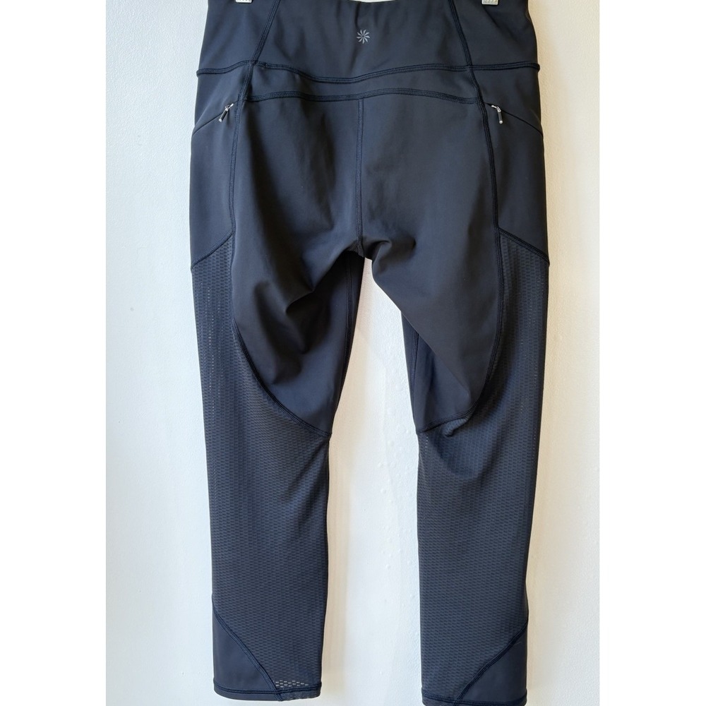 Athleta Mesh Contender Capri MT Black Yoga Running Workouts Zip Pockets